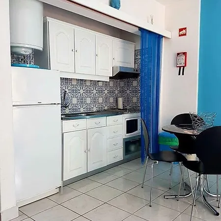 Studio Praceta Jaime Cortesao Apartment *